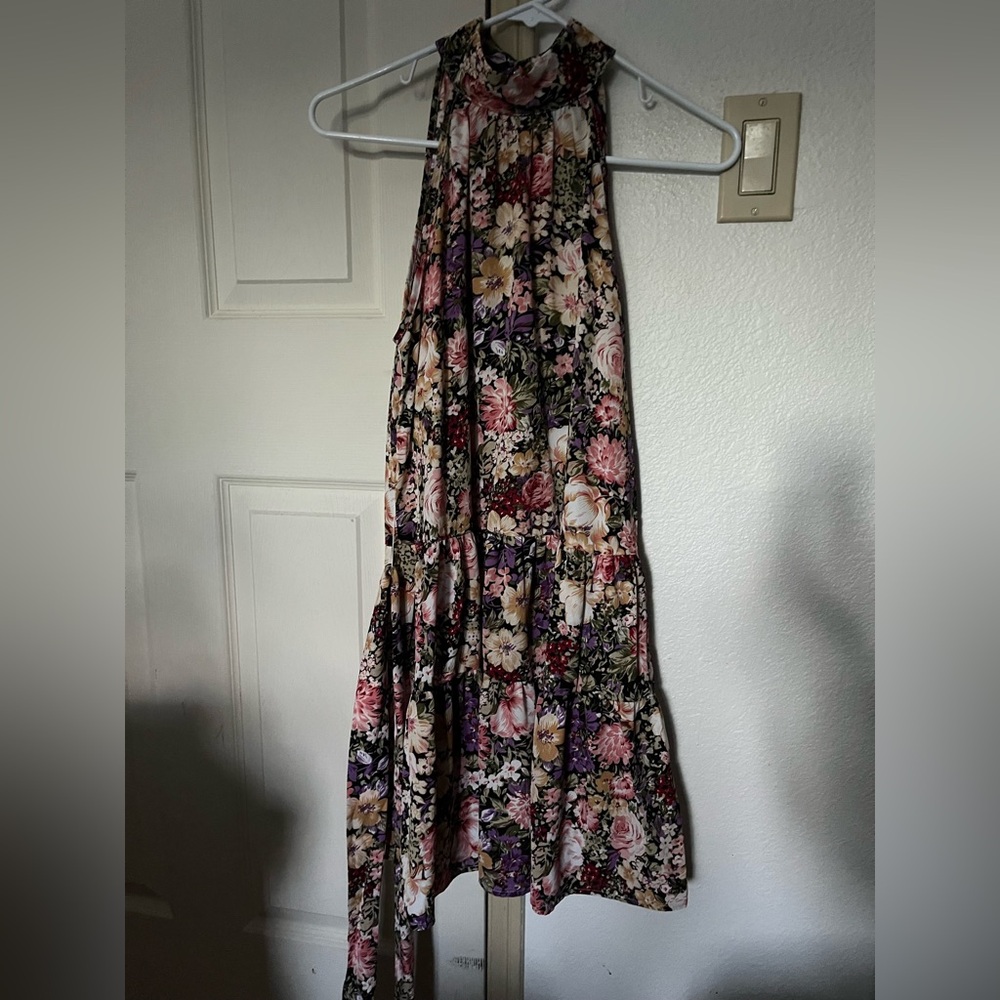 Elegant Floral Mid Dress